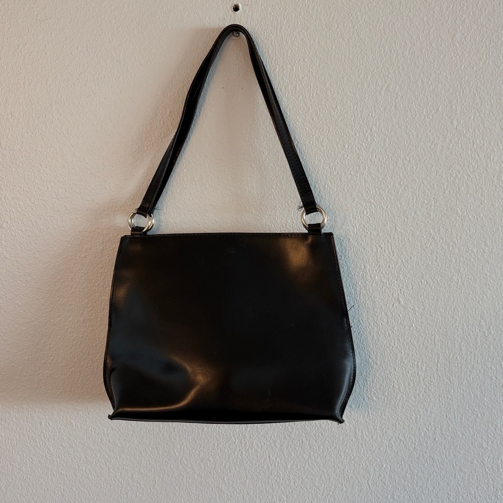 Furla Elegant Black Shoulder Bag - Picture 2 of 12